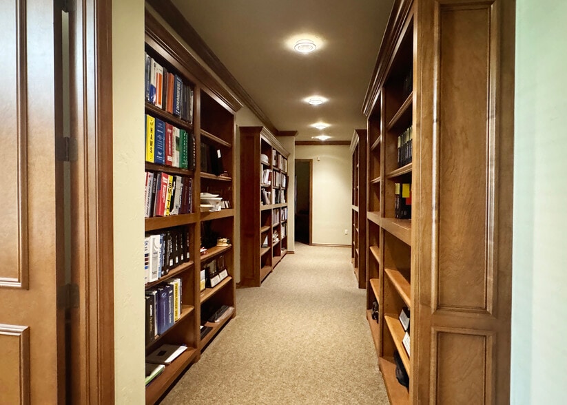 1425 NW 150th St, Edmond, OK for sale - Interior Photo - Image 3 of 4