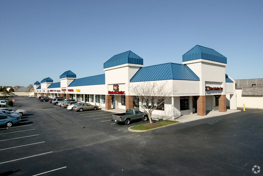 4291 Holland Rd, Virginia Beach, VA à louer - Photo du bâtiment - Image 2 de 5