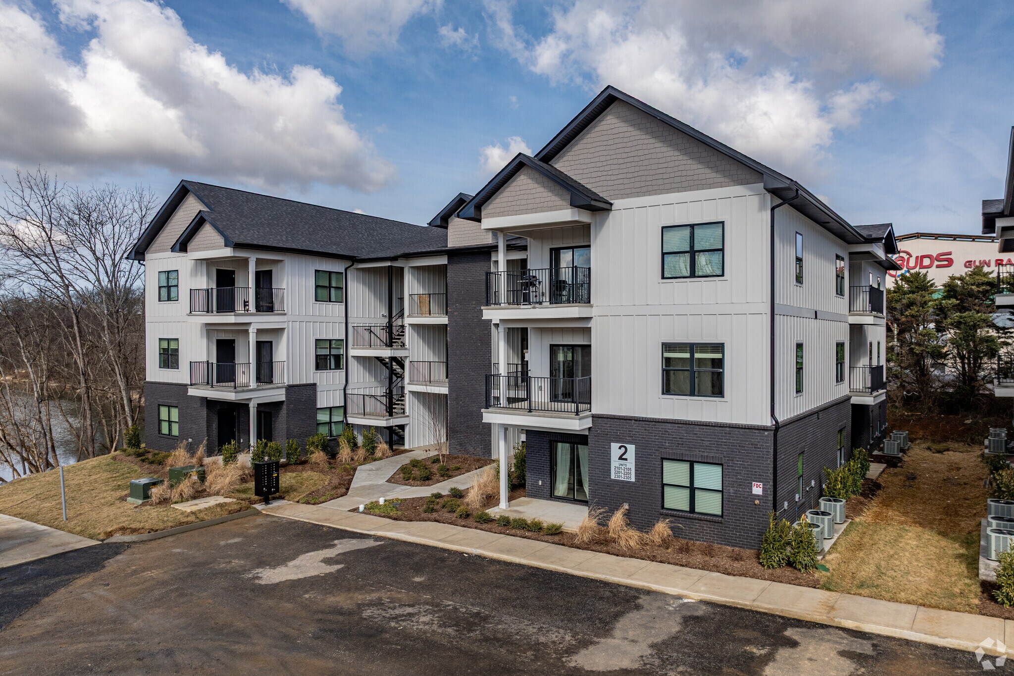 2222 Two Rivers Blvd, Sevierville, TN à vendre Photo principale- Image 1 de 19