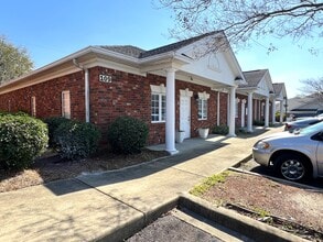 109 Vista Oaks Dr, Lexington, SC for lease Building Photo- Image 1 of 9