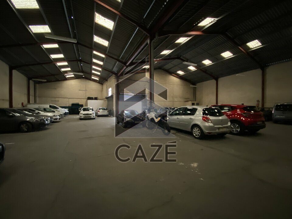 Retail in Bordeaux for sale Building Photo- Image 1 of 6