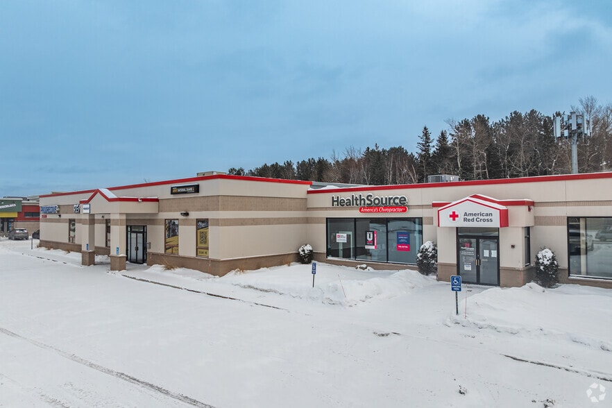 2520-2524 Maple Grove Rd, Duluth, MN à louer - Photo du bâtiment - Image 3 de 7