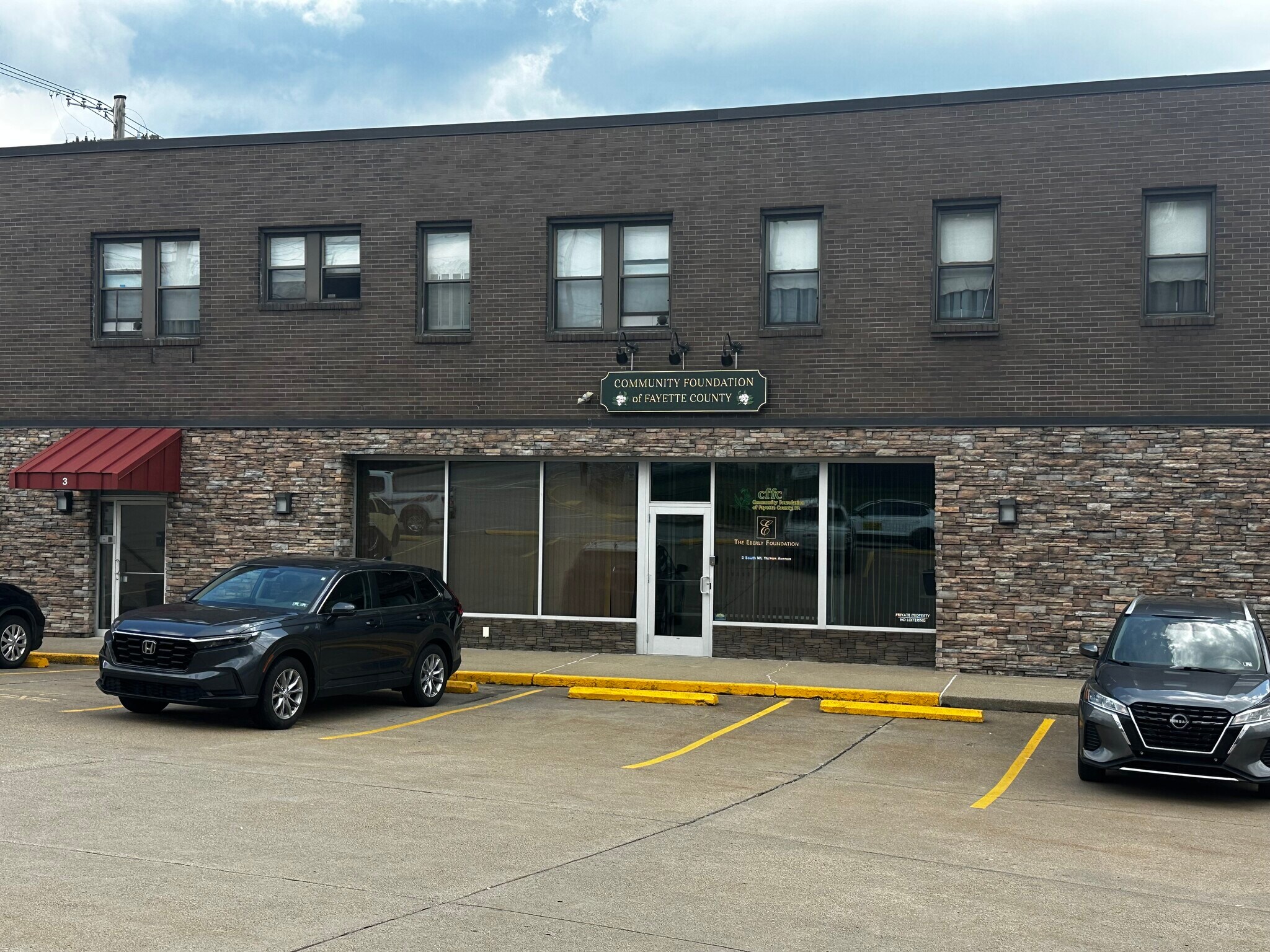 1-7 S Mount Vernon Ave, Uniontown, PA for lease Primary Photo- Image 1 of 5