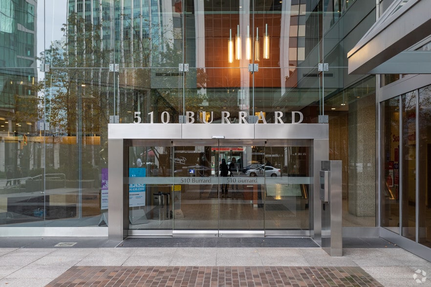 510 Burrard St, Vancouver, BC for lease - Building Photo - Image 2 of 5