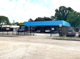 12405 Hillcroft St, Houston TX - Automotive Property