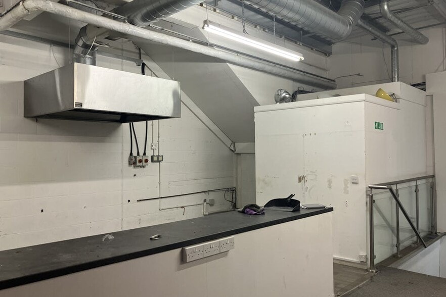 Chapel St, Rugby for lease - Interior Photo - Image 3 of 3