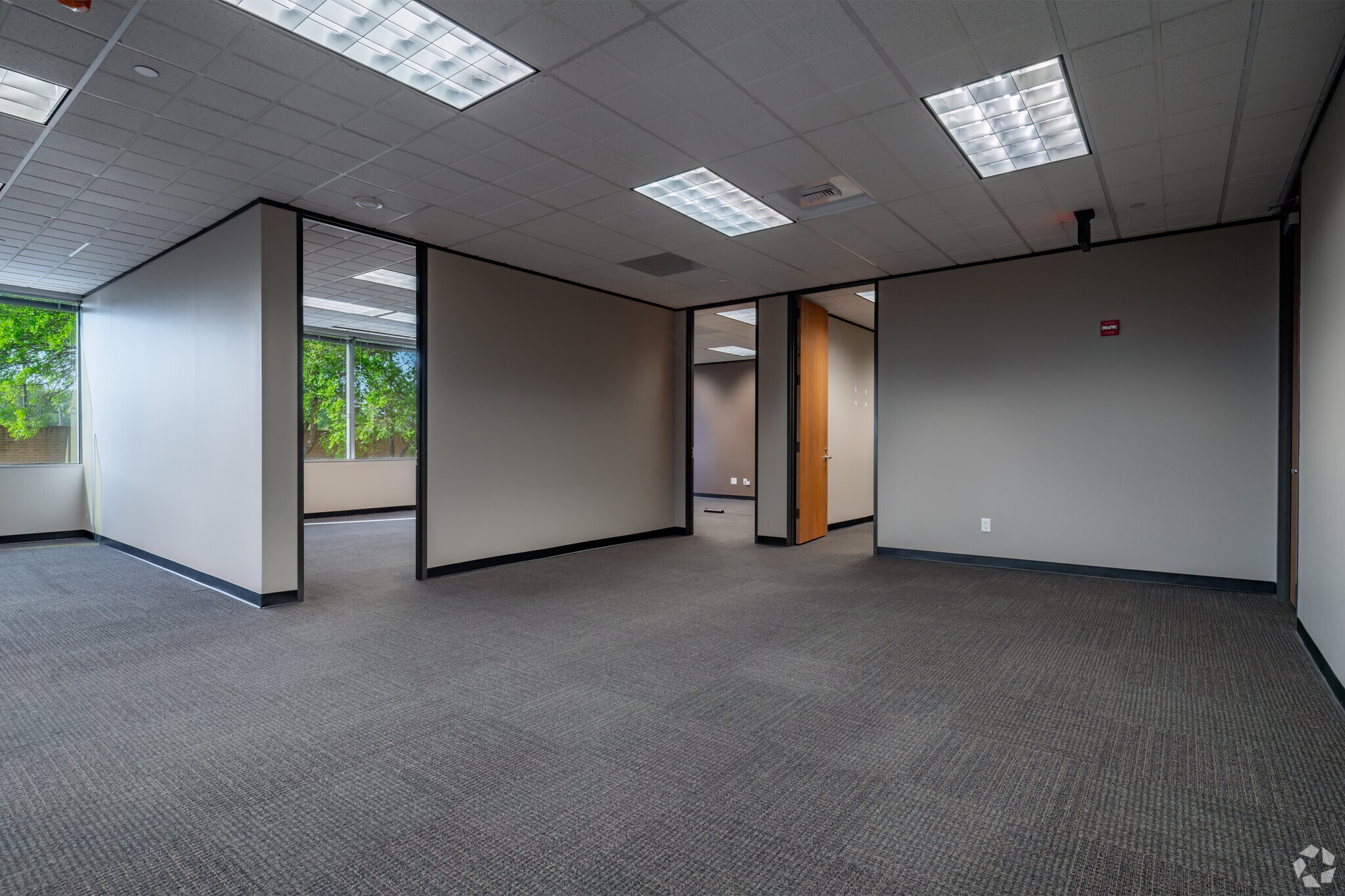 1020 NE Loop 410, San Antonio, TX for lease Interior Photo- Image 1 of 9