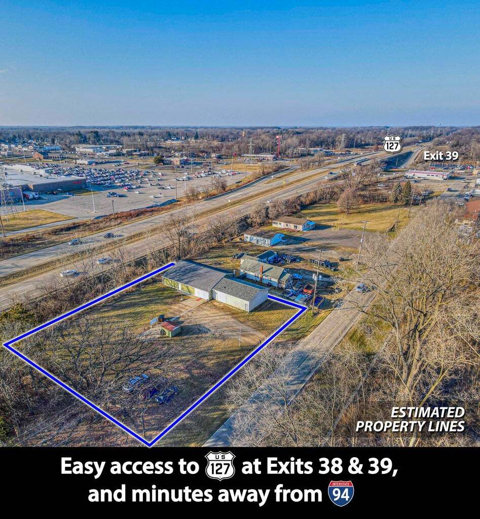 240 Watts Rd, Jackson, MI for sale Primary Photo- Image 1 of 17