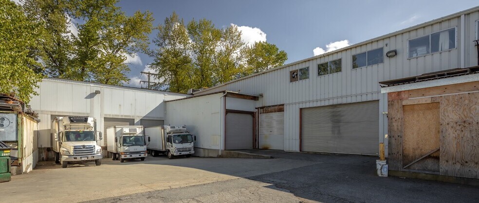 7865 Venture St, Burnaby, BC à vendre - Photo du bâtiment - Image 2 de 9