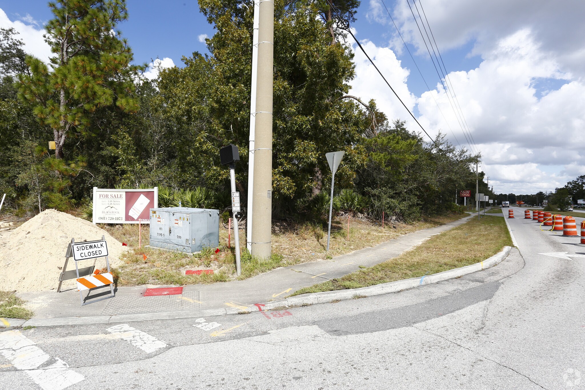 4041 Deltona Blvd, Spring Hill, FL à vendre Photo principale- Image 1 de 6