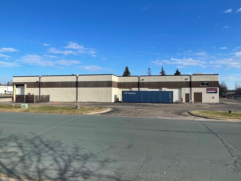 1 Premier Dr, Long Lake, MN à vendre - Photo du bâtiment - Image 3 de 27