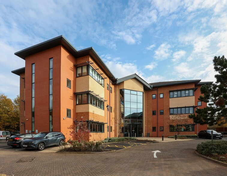 1 Broadlands, Wolverhampton for lease - Building Photo - Image 2 of 21