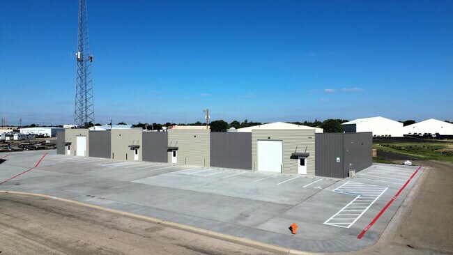 Plus de détails pour 5506 Bluebird St, Amarillo, TX - Industriel à louer