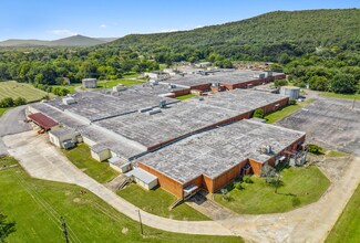 Plus de détails pour 705 E 2nd St, Stevenson, AL - Industriel à louer