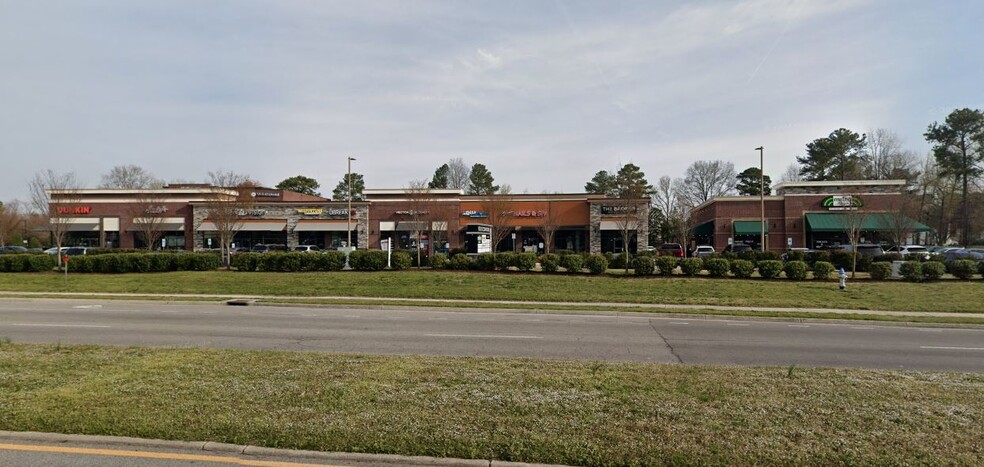 1108-1124 Volvo Pky, Chesapeake, VA for sale - Building Photo - Image 1 of 1