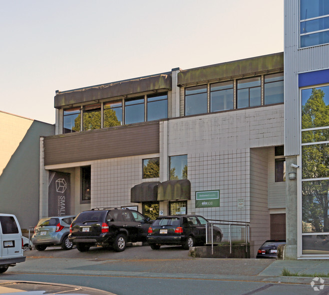 116-118 W 8th Ave, Vancouver, BC for lease - Primary Photo - Image 1 of 2