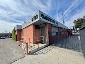 4401-4405 S Vermont Ave, Los Angeles, CA for lease Interior Photo- Image 2 of 13