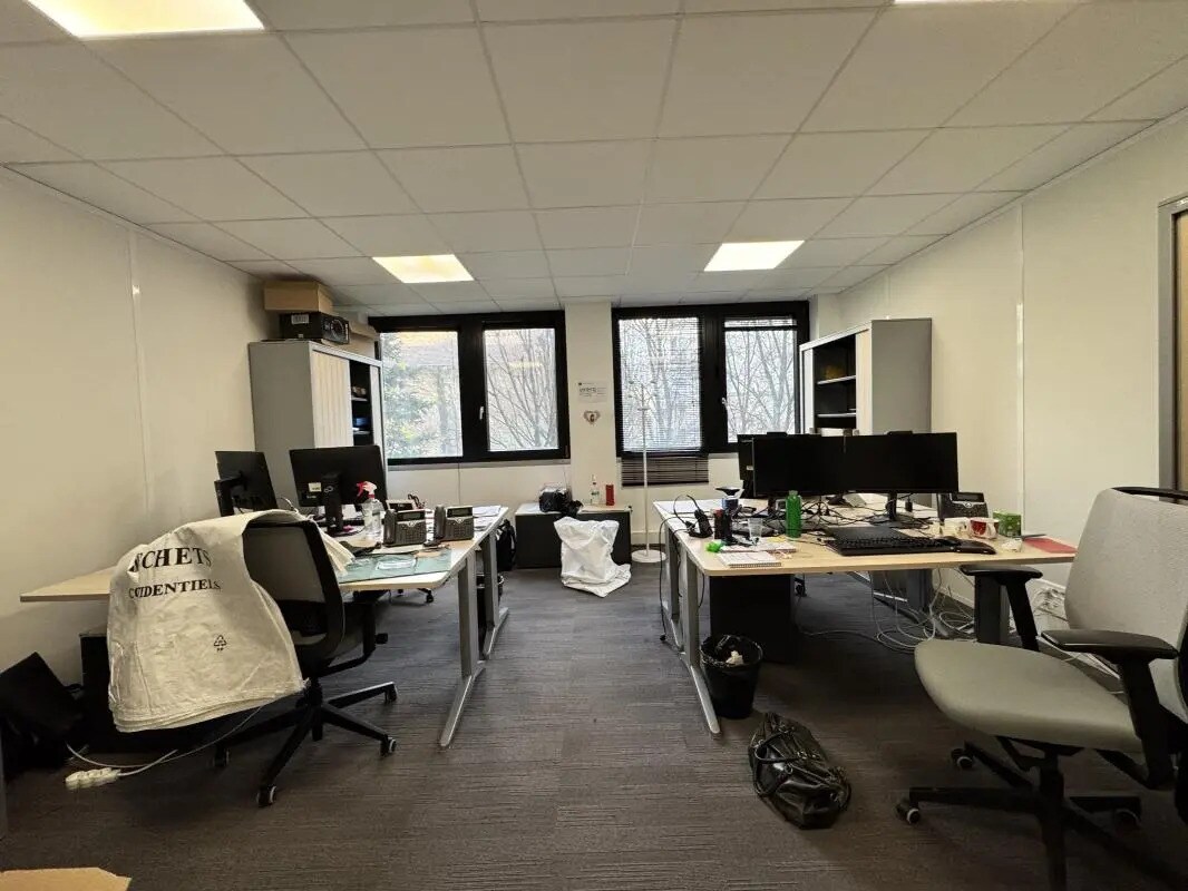 Bureau dans Charenton-le-Pont à louer Photo intérieure- Image 1 de 22