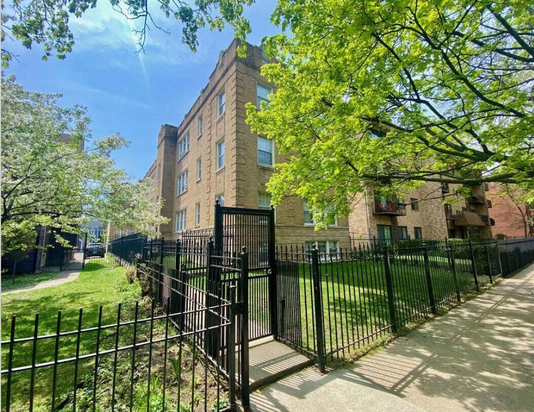 1625 W Greenleaf Ave, Chicago, IL à vendre Photo principale- Image 1 de 1