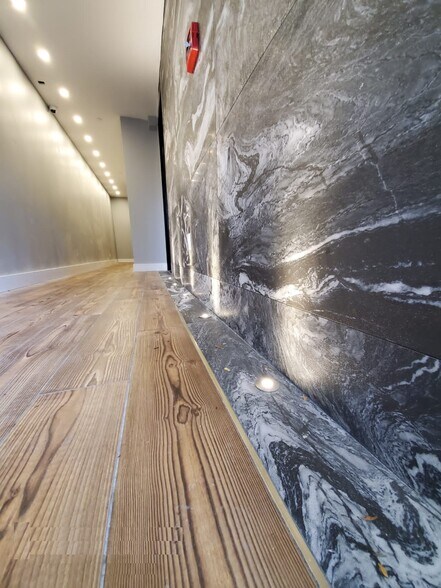 762-764 E 32nd St, Brooklyn, NY à vendre - Photo intérieure - Image 2 de 15