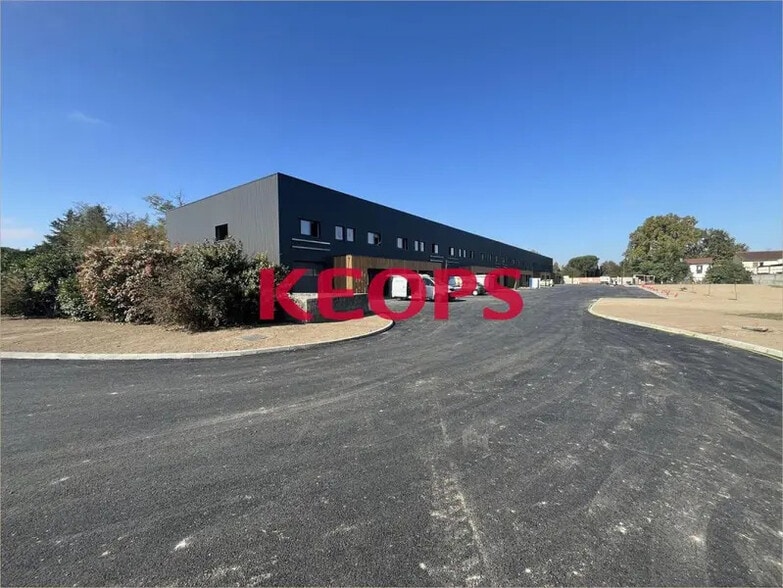 378 Route De Launaguet, Launaguet for lease - Building Photo - Image 2 of 6