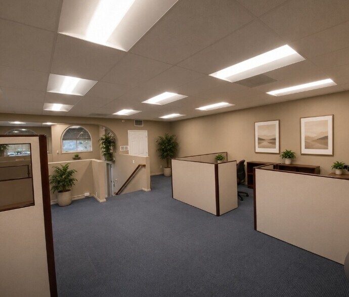 8333 SE Stark St, Portland, OR for lease - Building Photo - Image 3 of 8