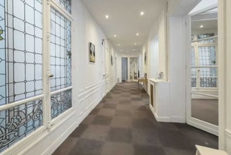 1-3 Rue De Penthièvre, Paris à louer Photo intérieure- Image 1 de 7