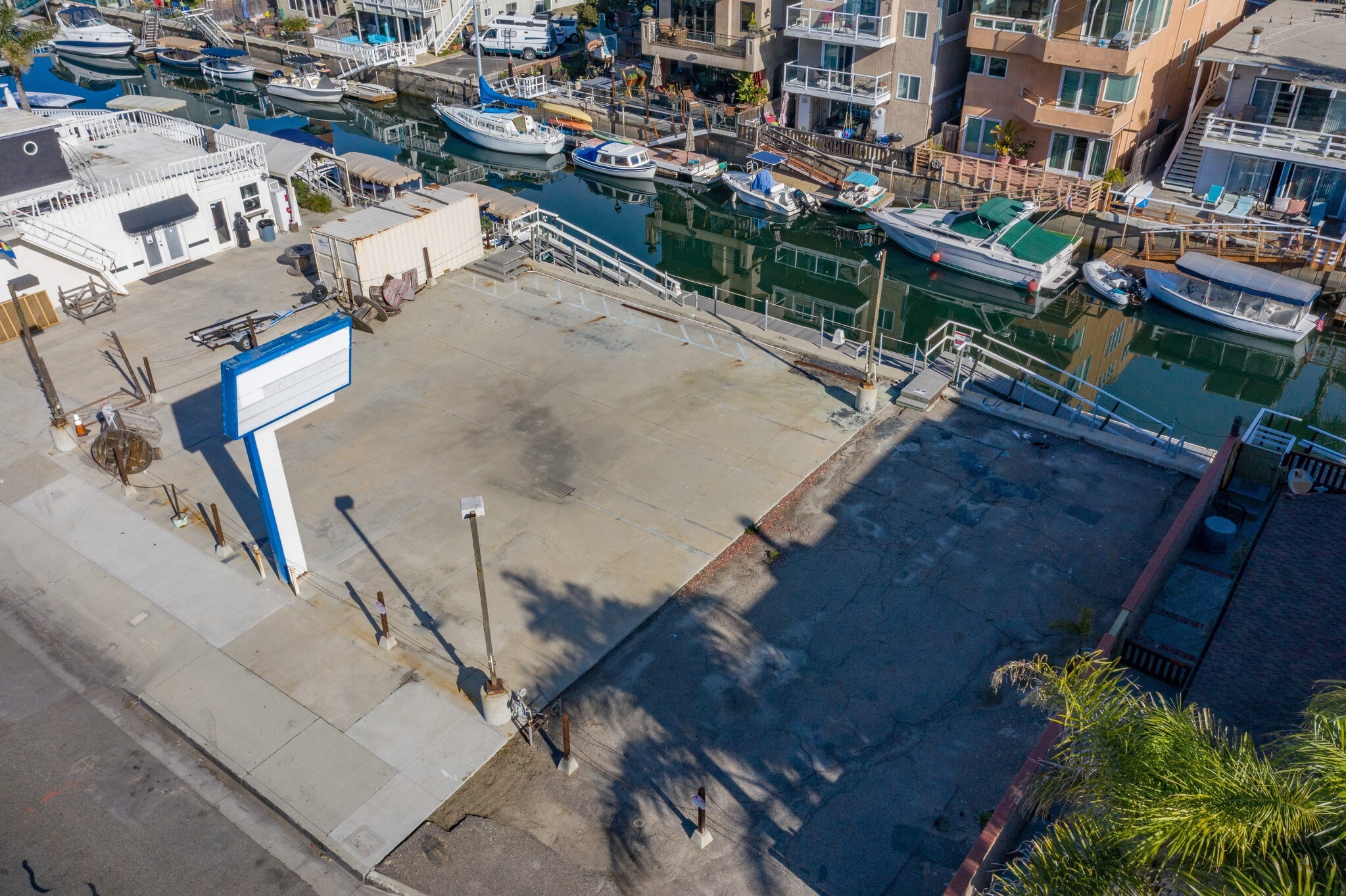 16746 Pacific Coast Hwy, Huntington Beach, CA for sale Primary Photo- Image 1 of 20
