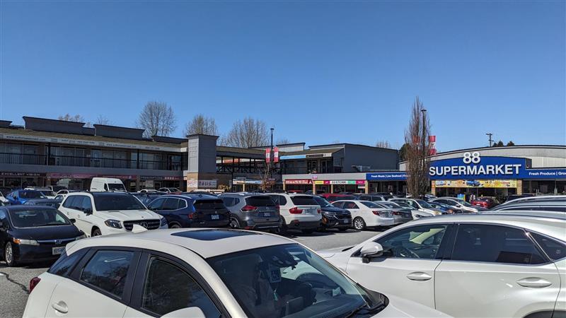 2605-2689 49th Ave E, Vancouver, BC for lease - Building Photo - Image 3 of 4