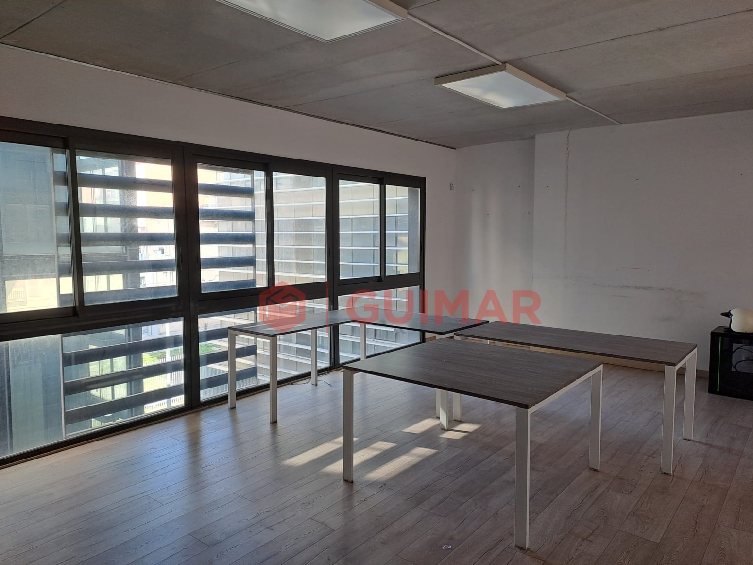 Office in Barcelona, Barcelona for lease Primary Photo- Image 1 of 5
