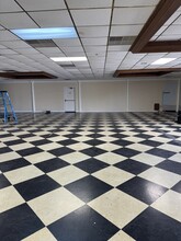 3410 Bashford Avenue Ct, Louisville, KY for lease Interior Photo- Image 1 of 2