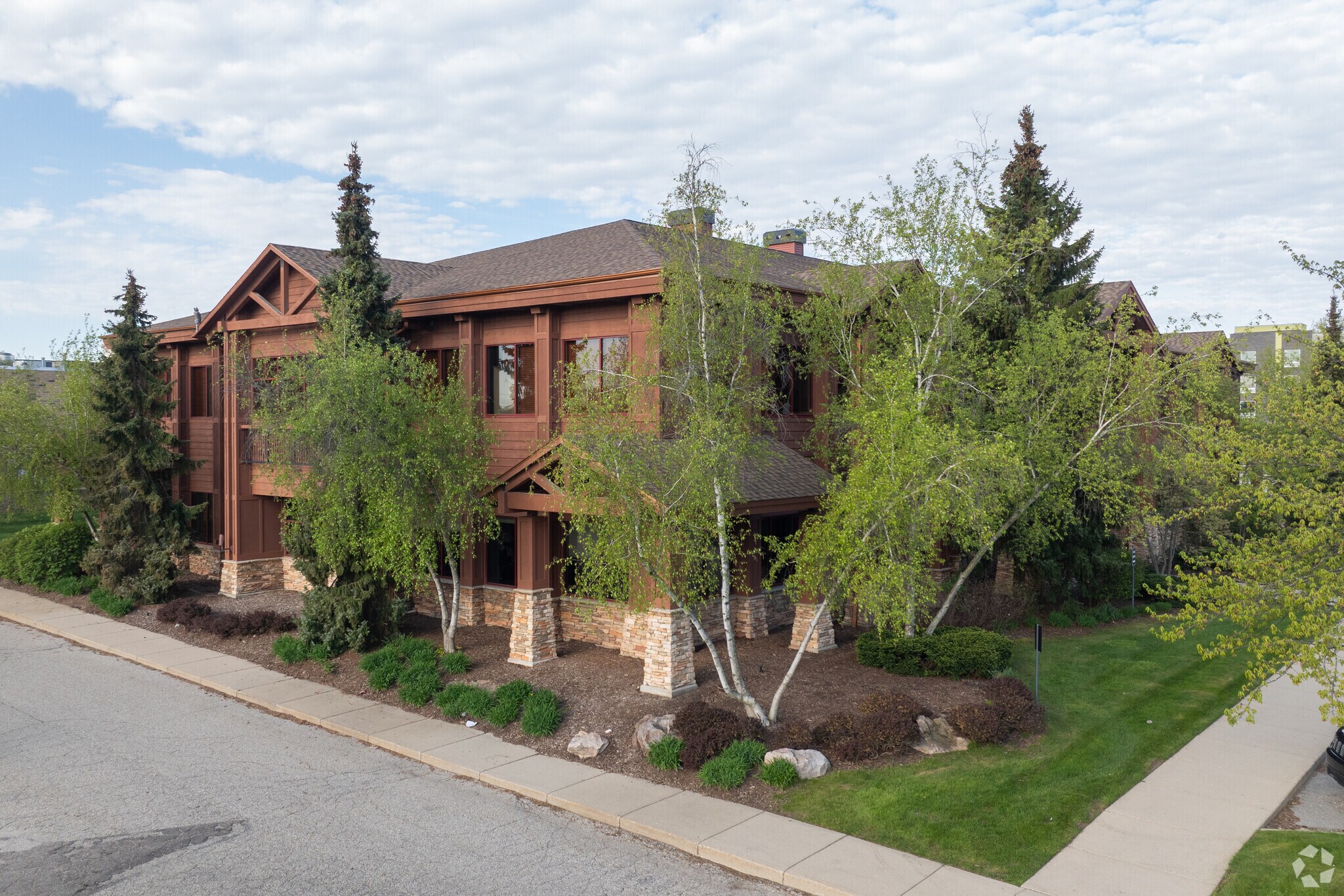 3152 Peregrine Dr NE, Grand Rapids, MI à vendre Photo principale- Image 1 de 8