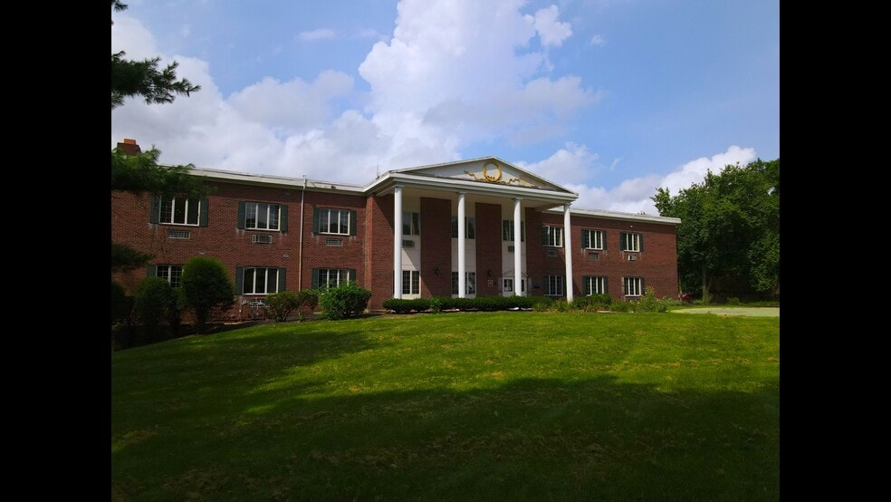 1007 East St, Dedham, MA for lease - Building Photo - Image 1 of 11