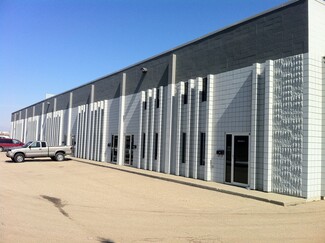 Plus de détails pour 10705 205 St NW, Edmonton, AB - Industriel/Logistique à louer