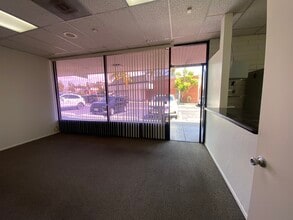 6602-6628 Mission Gorge Rd, San Diego, CA à louer Photo intérieure- Image 2 de 6