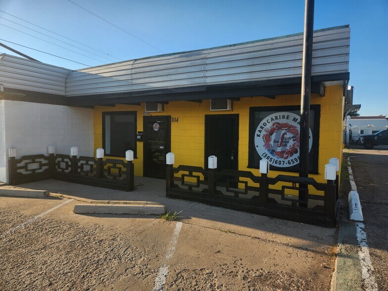104 E 38th St, Odessa, TX à louer - Photo du bâtiment - Image 1 de 16