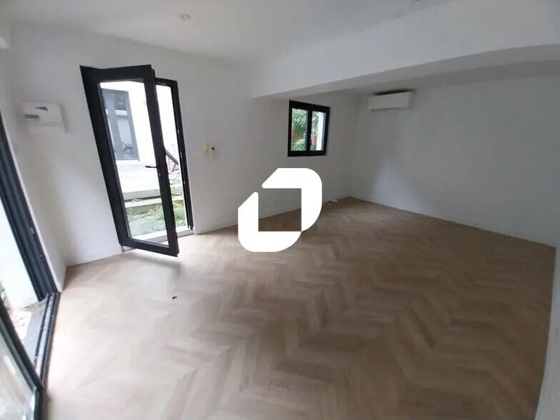 Bureau dans Le Bouscat à louer - Photo intérieure - Image 2 de 10