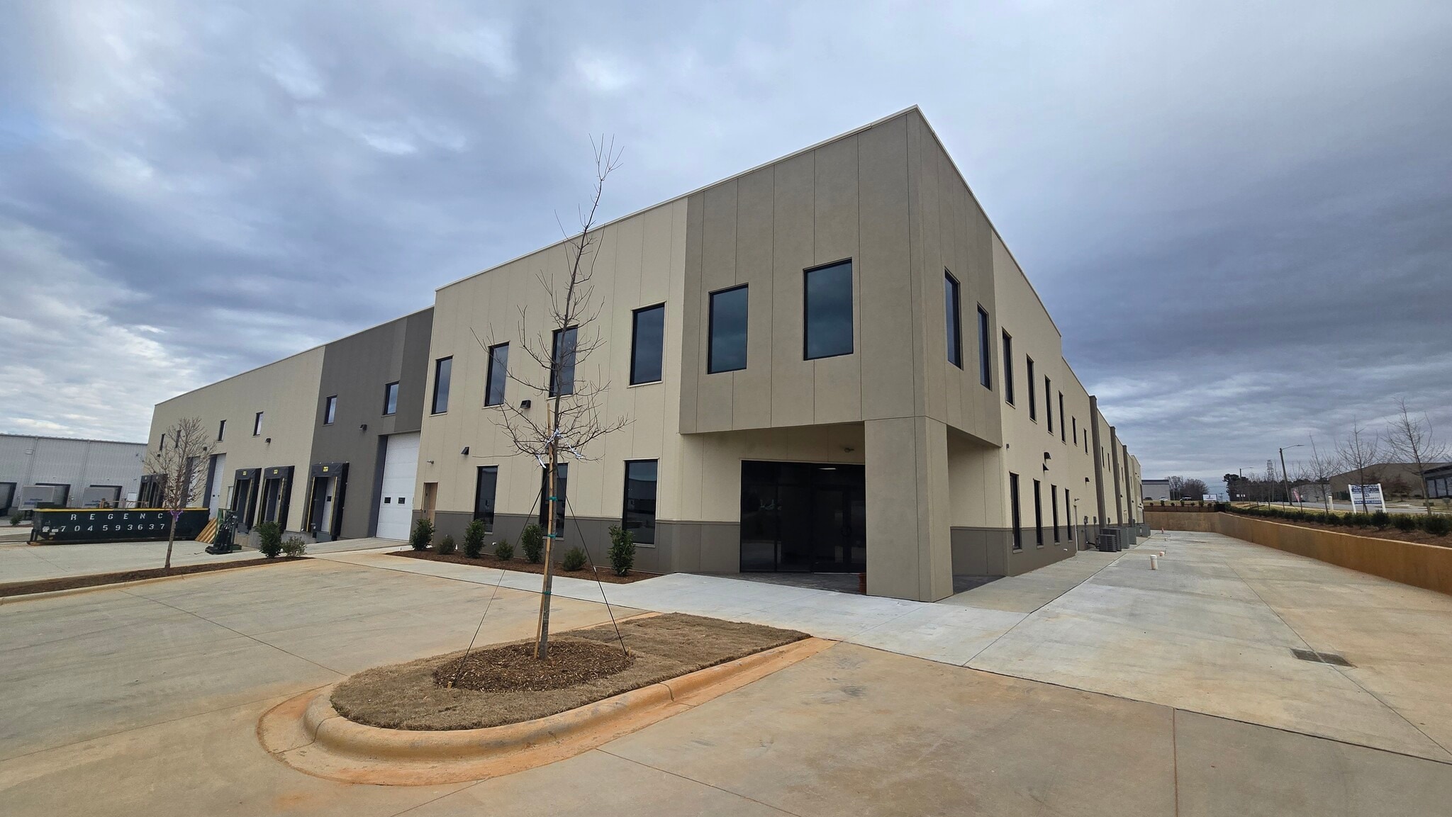 168 Thunder Rd, Mooresville, NC for lease Primary Photo- Image 1 of 34