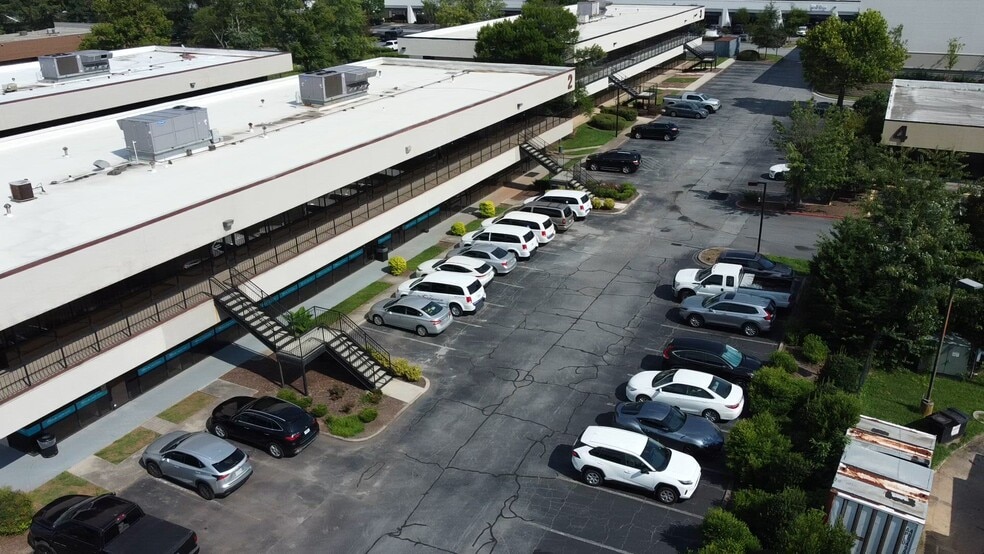 Peachtree Executive Park portfolio of 2 properties for sale on LoopNet.ca - Commercial Listing Video - Image 3 of 3