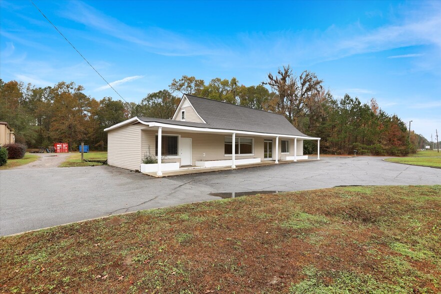 5636 N Coastal Hwy 17, Fleming, GA for sale - Building Photo - Image 1 of 1