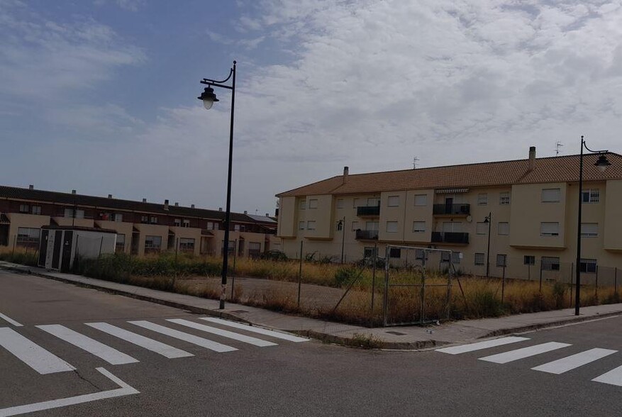 Land in València, Valencia for sale - Primary Photo - Image 1 of 7