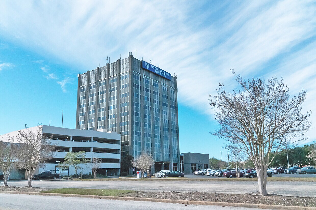 851 S I-65 Service Rd, Mobile, AL à louer Photo du bâtiment- Image 1 de 13
