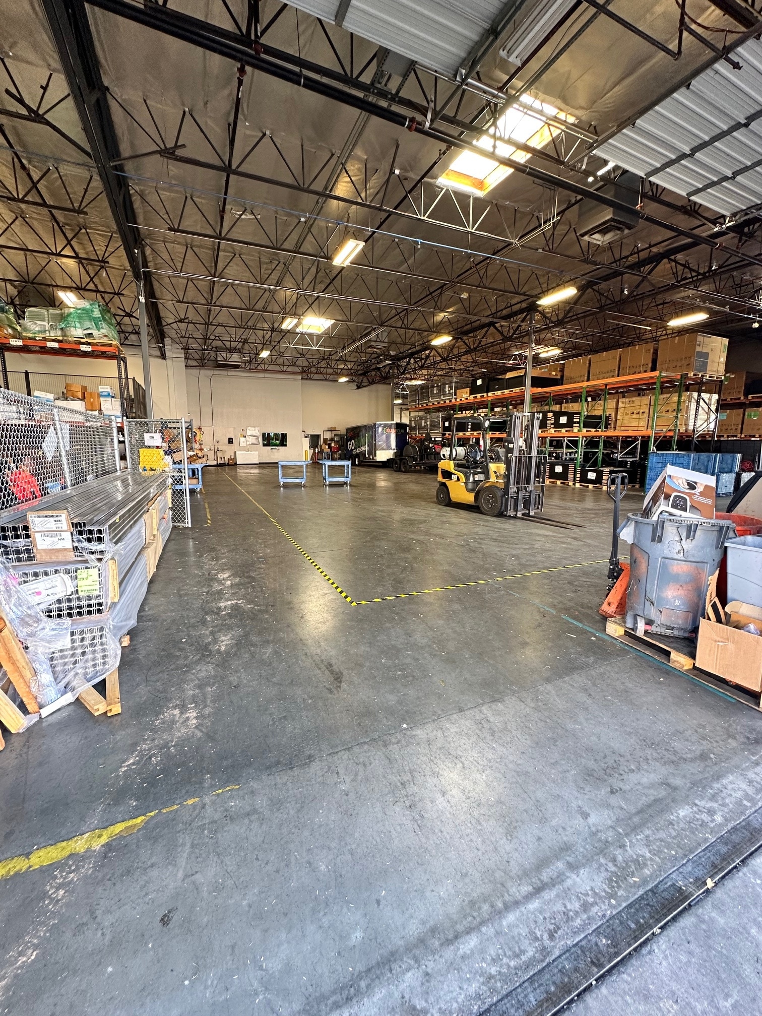 8932 W Cactus Rd, Peoria, AZ à louer Photo intérieure- Image 1 de 2