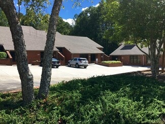 Plus de détails pour 1309 Milstead Ave NE, Conyers, GA - Bureau/Médical à louer