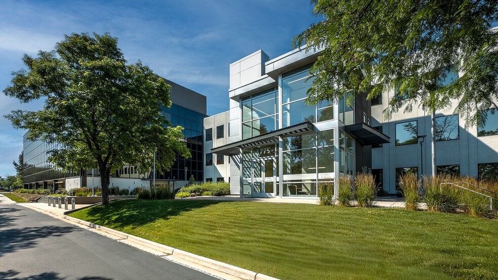 5775 Dtc Blvd, Greenwood Village, CO à louer - Photo du bâtiment - Image 3 de 13