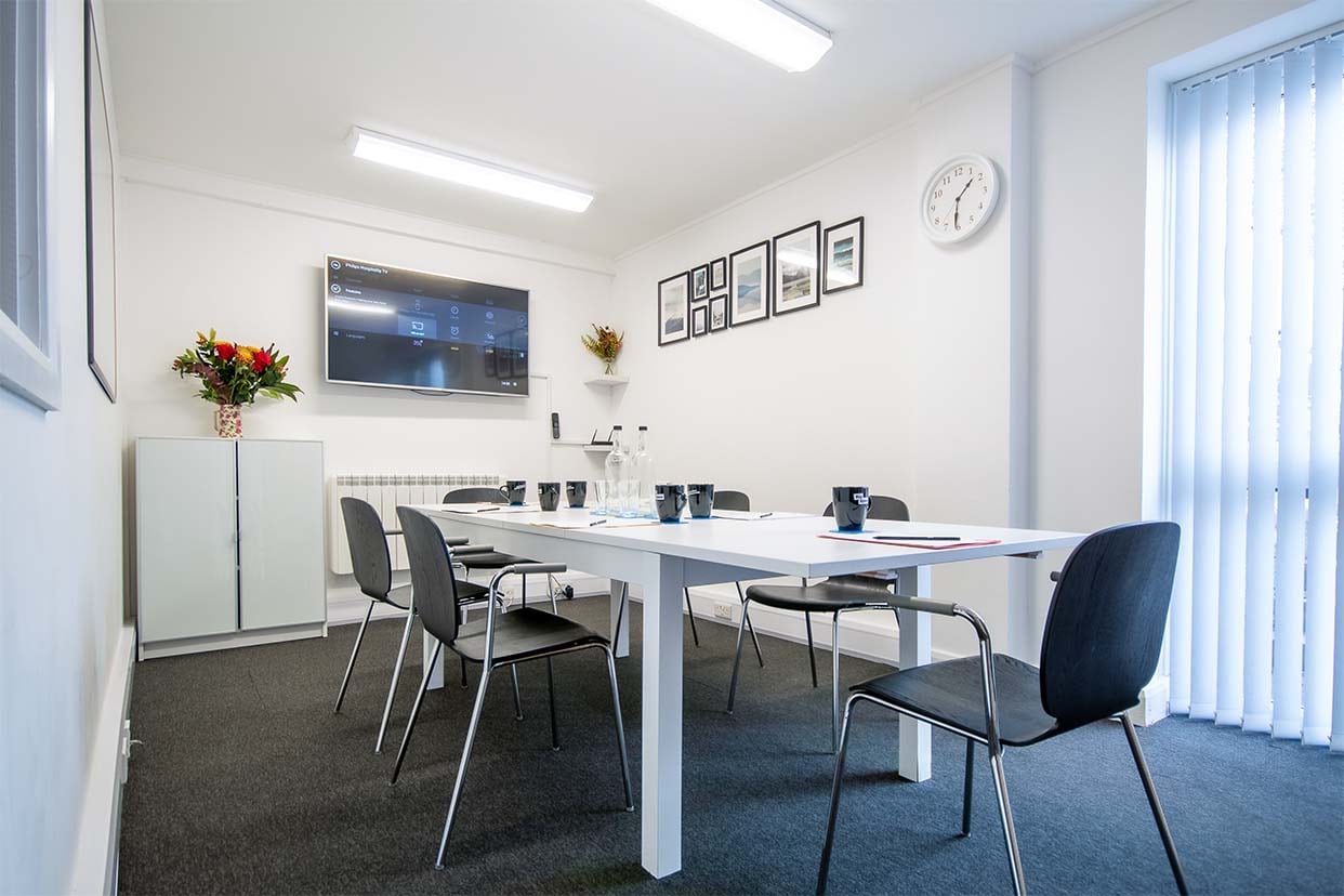 99-103 Lomond Grove, London for lease Interior Photo- Image 1 of 3