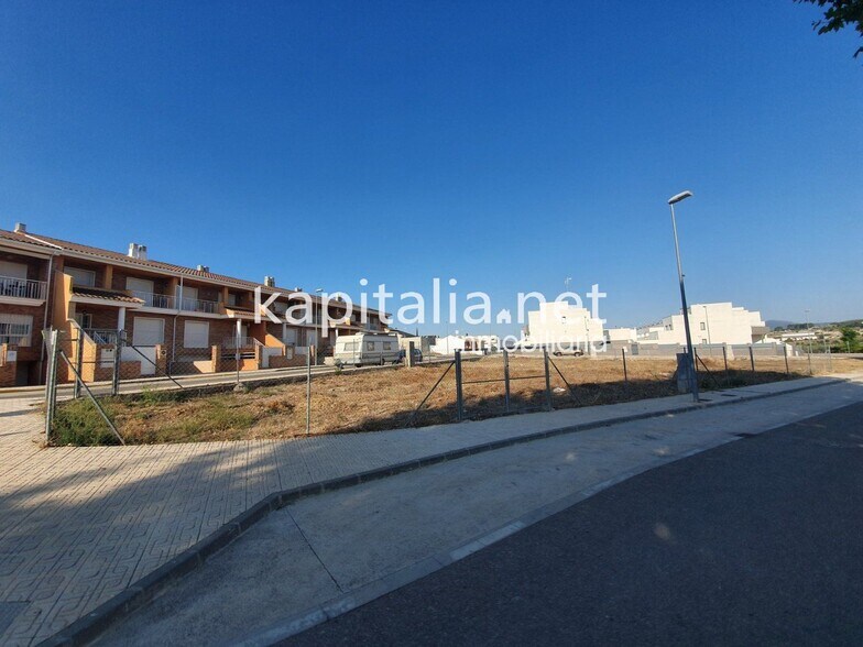 Terrain dans València, Valencia à vendre - Photo principale - Image 3 de 6