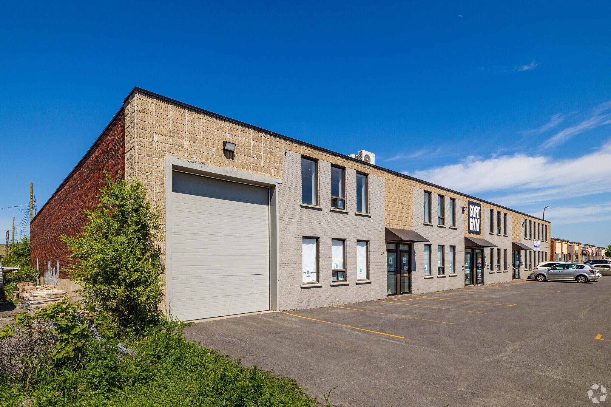 8365-8377 Boul Langelier, Montréal, QC for sale Primary Photo- Image 1 of 1