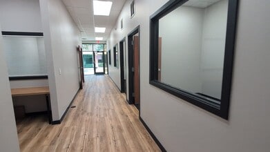 12276 San Jose Blvd, Jacksonville, FL for lease - Commercial Listing Video
