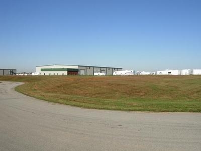 685 Watertower Byp, Campbellsville, KY for sale Primary Photo- Image 1 of 1